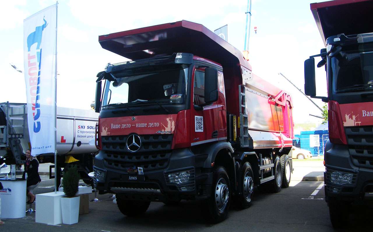 Самосвал Mercedes-Benz Arocs 4145 K. Для скальной породы – Рейс.РФ